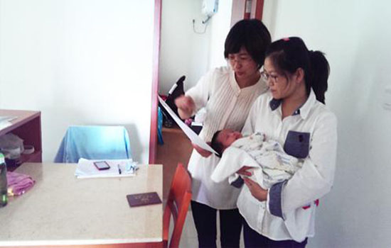 城镇女职工引流产假工资按什么标准发放？生育保险怎样规定的？