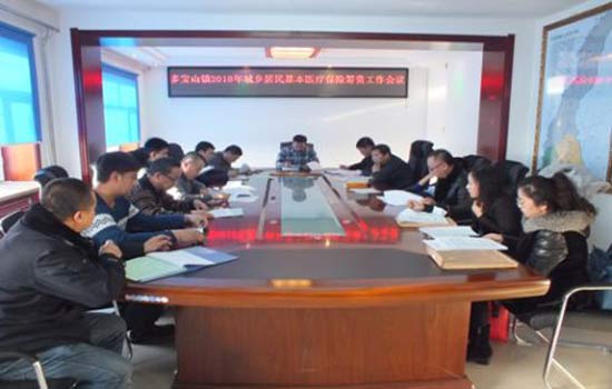 紫云县人力资源和社会保障局深入企业开展社会保险政策法规宣传